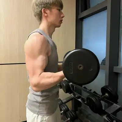 冯俊